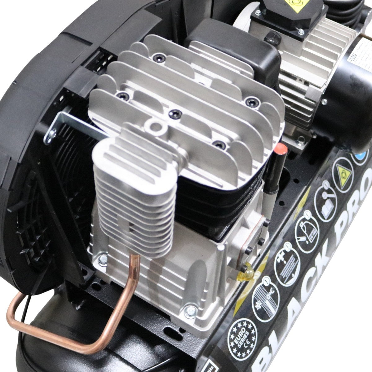 Kompresor dwutłokowy Black Pro B3800B 10 bar 3 KM/2.2 kW 245.6 l/min 90 l 400