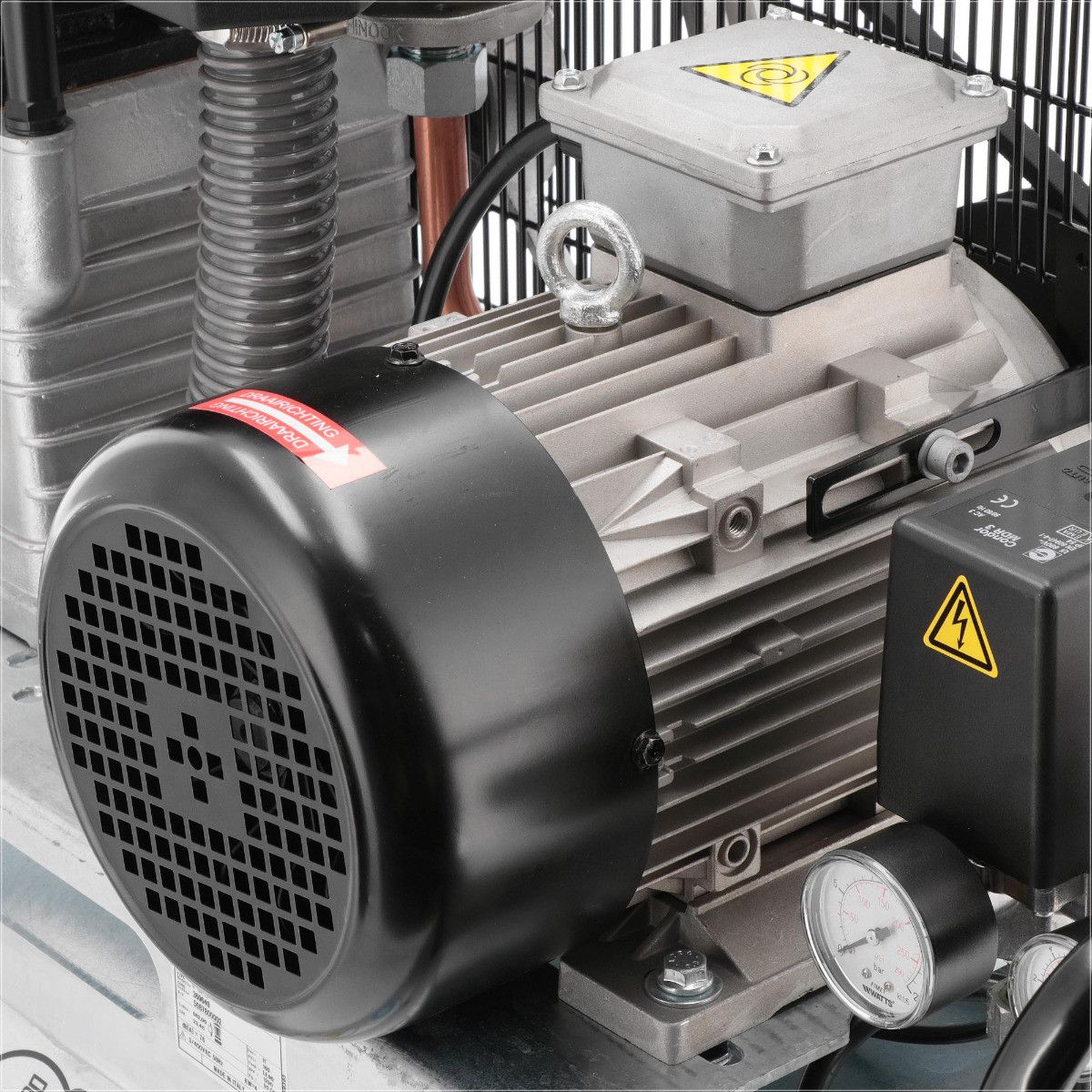 Airpress kompresor dwutłokowy G 700-90 Pro 11 bar 5.5 KM/4 kW 400V 441 l/min 90 l galwanizowany